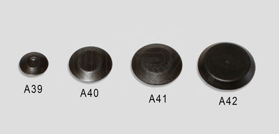 1/2in plug - flush black plastic