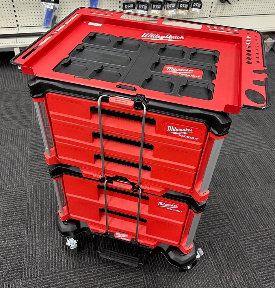 Milwaukee Packout Kit inc. 5 drawers, wheels and plywood top Dent