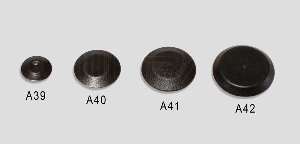 1/2in plug - flush black plastic