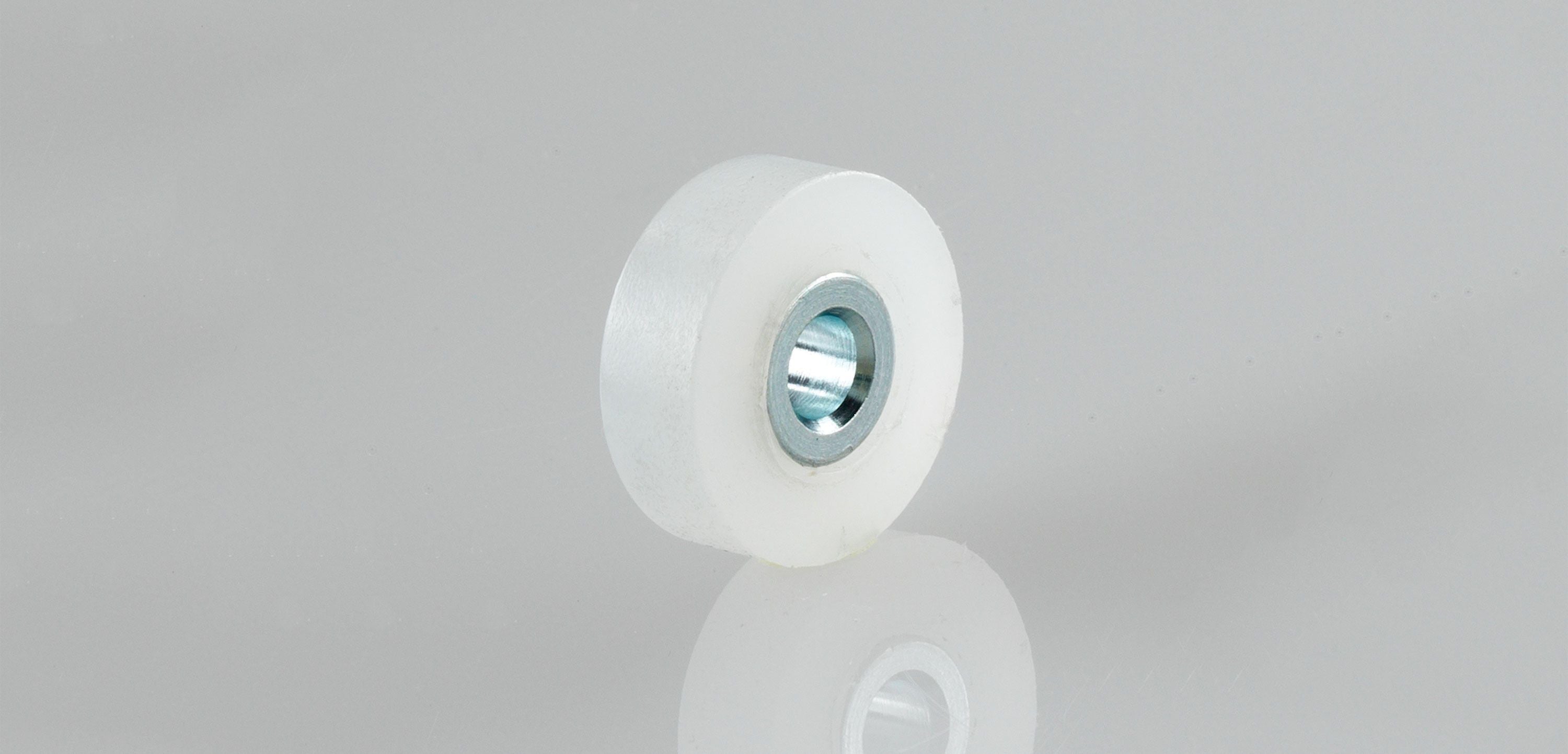 Replacement wheel for roller tip RST2LF